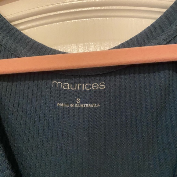 Button down blouse - Picture 4 of 6